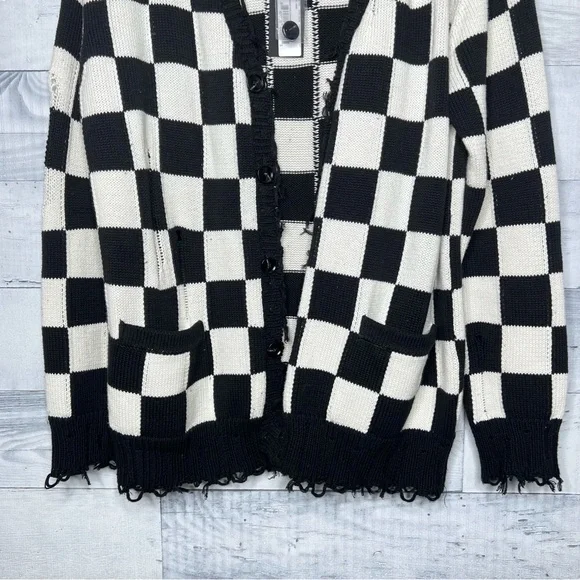 ❌SOLD❌R13 Distressed Edge Checkered Cardigan - Picture 3 of 9
